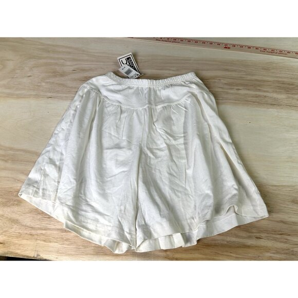Vintage Pull On Elastic Waist White Shorts Basic Edition Kmart Women’s Small - Picture 12 of 12